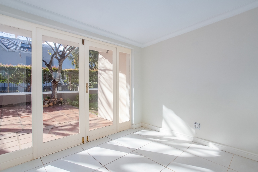 To Let 3 Bedroom Property for Rent in Franschhoek Western Cape